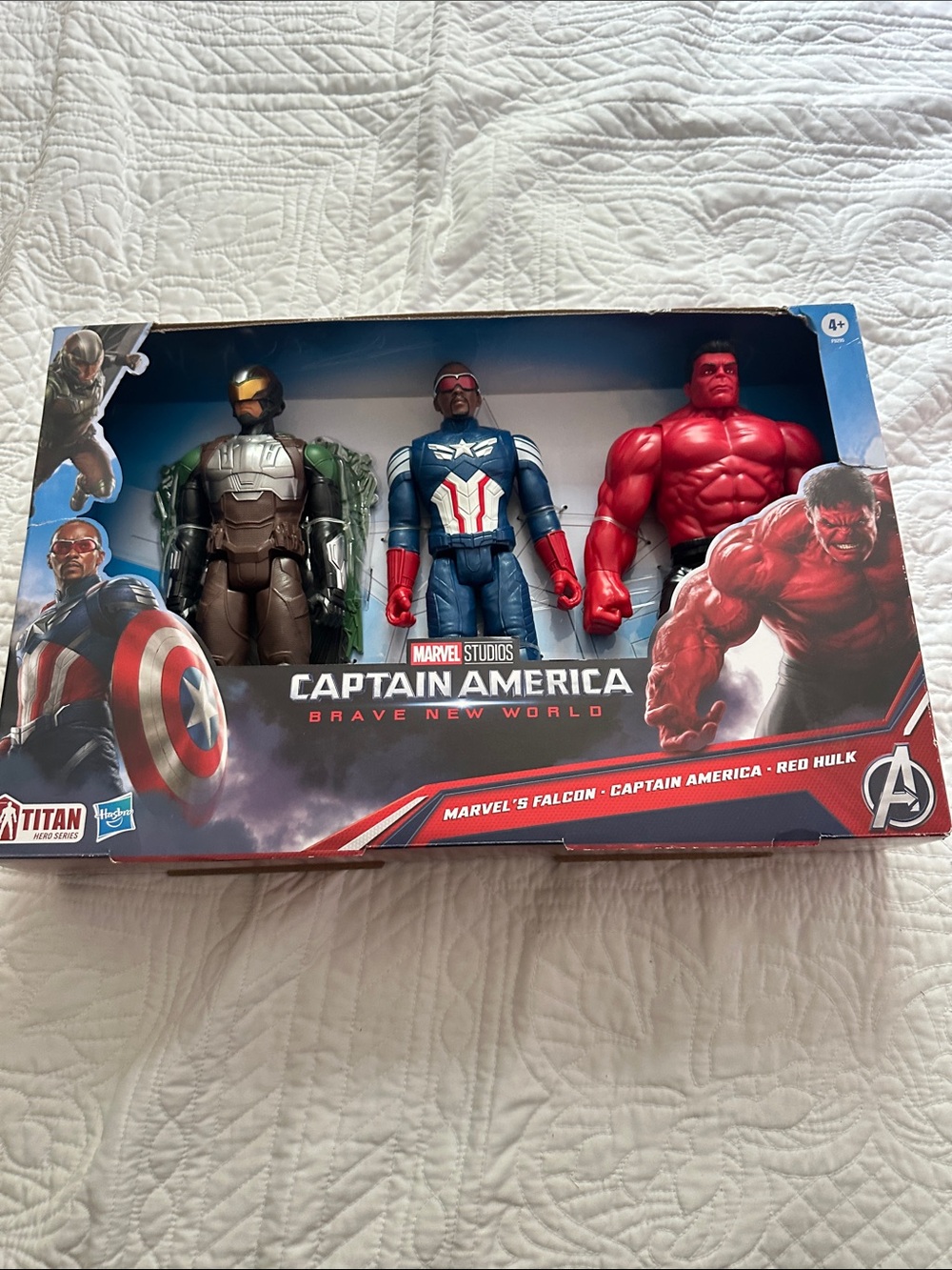 Marvel Captain America Brave New World 3-Figure Set - Red, Blue, Green, Brown